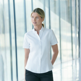 Henbury Women’s modern short sleeve Oxford shirt