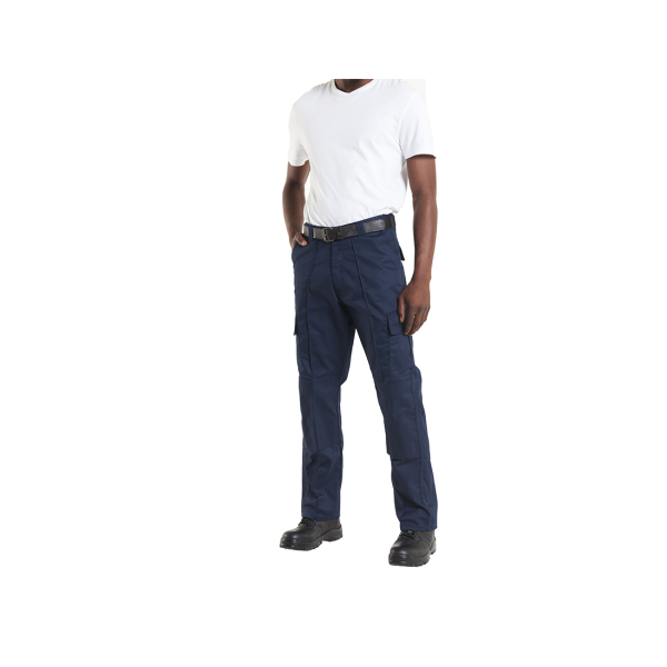 UC904 M L - Uneek Cargo Trousers With Knee Pad Pockets - Regular