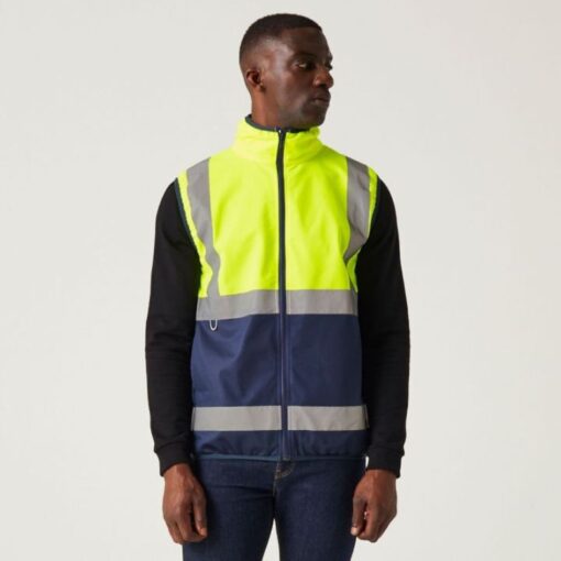 Yellow/Navy front on model closer up