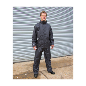 r225x ls01 2021 - The different outer layers of workwear explained